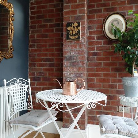 링컨 The Rector'S Retreat At The Old Vicarage 아파트 외부 사진